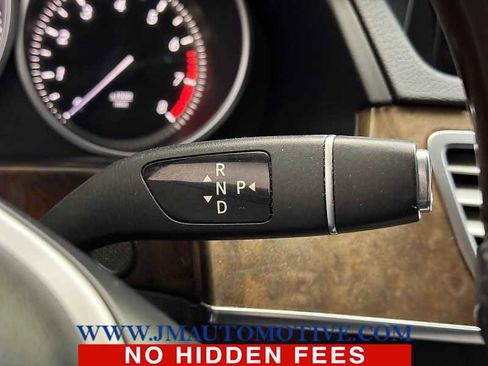 Used 2014 Mercedes-Benz E 350 4MATIC Sedan image 29