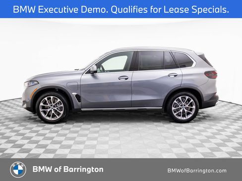 New 2026 BMW X5 xDrive50e w/ Executive Package image 2