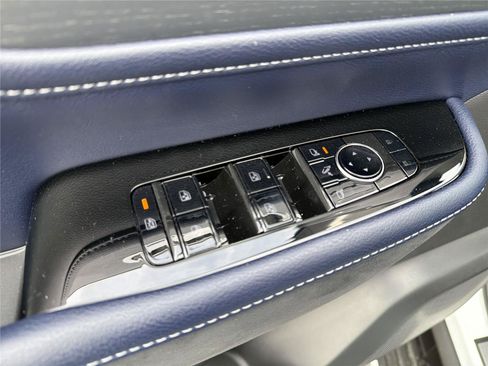 New 2026 INFINITI QX80 4WD w/ Sport Exterior Package image 17