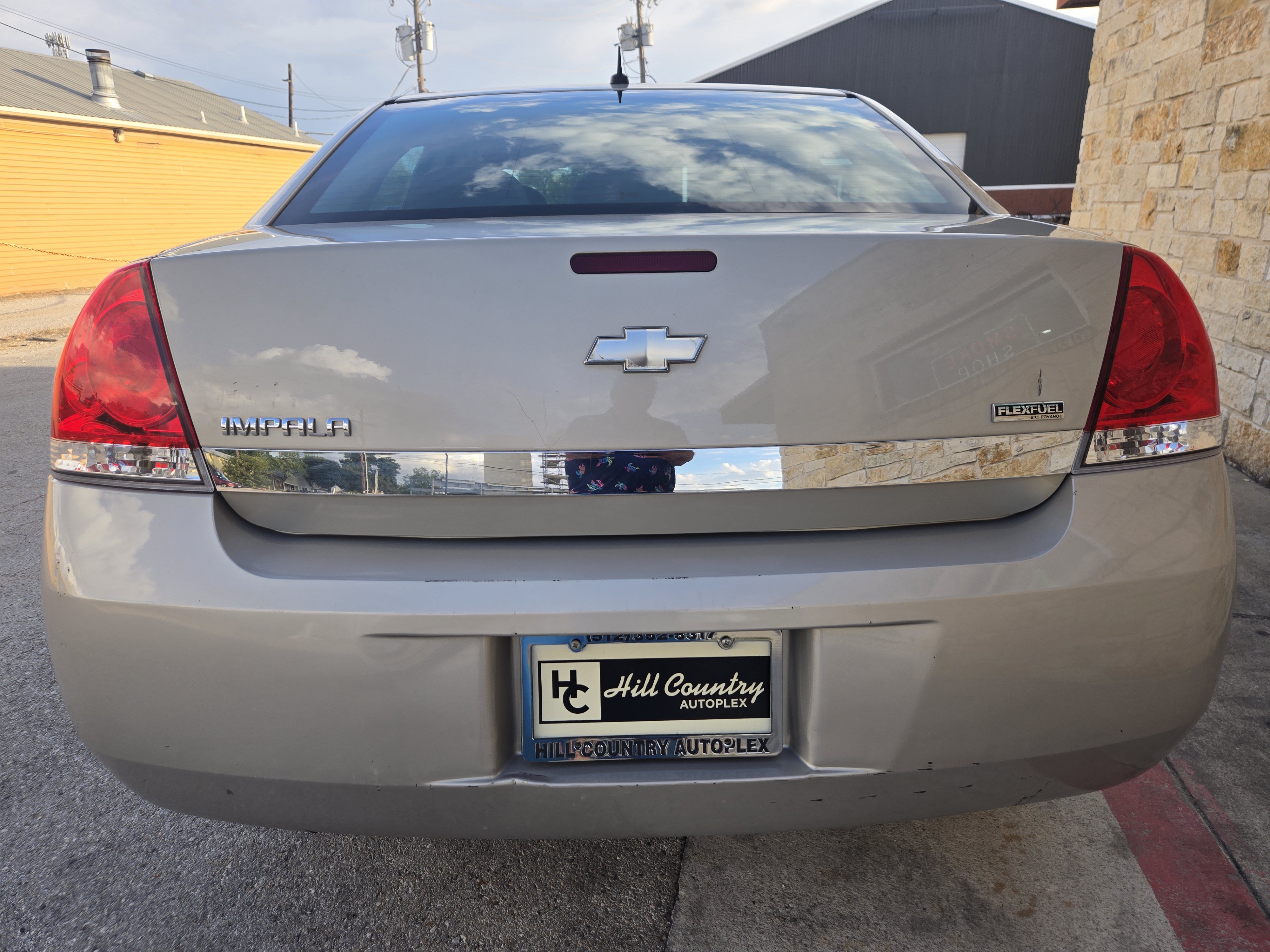 Used 2011 Chevrolet Impala LS FWD image 16