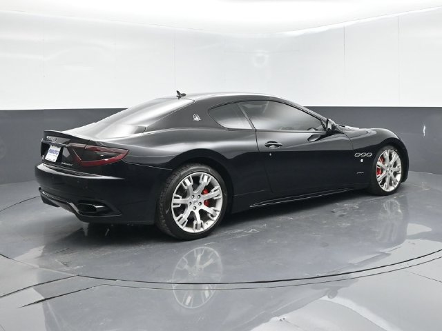 Used 2017 Maserati GranTurismo Sport RWD image 8