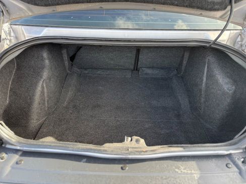 Used 2016 Dodge Challenger SXT image 12