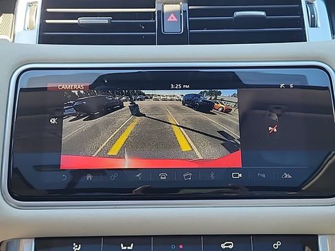 Used 2019 Land Rover Range Rover Sport HSE AWD/4WD image 26