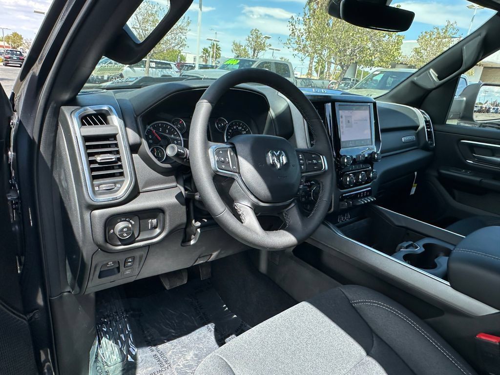 New 2026 RAM 1500 Big Horn w/ Night Edition AWD/4WD image 17