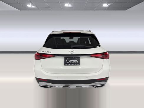 Certified 2026 Mercedes-Benz GLC 300 image 10