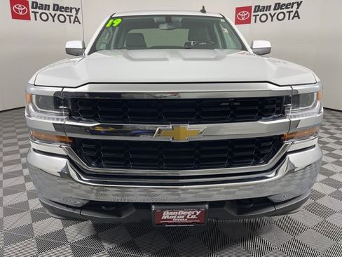 Used 2019 Chevrolet Silverado 1500 LT image 20