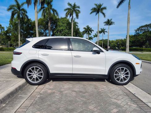 Used 2019 Porsche Cayenne image 8