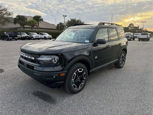 New 2024 Ford Bronco Sport Outer Banks w/ Tech Package image 36