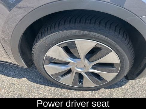 Used 2021 Tesla Model Y Long Range AWD/4WD image 14