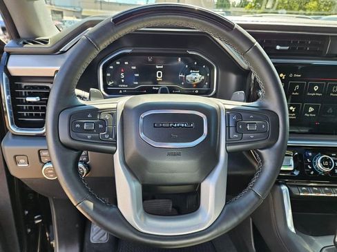Used 2025 GMC Sierra 1500 Denali AWD/4WD image 28