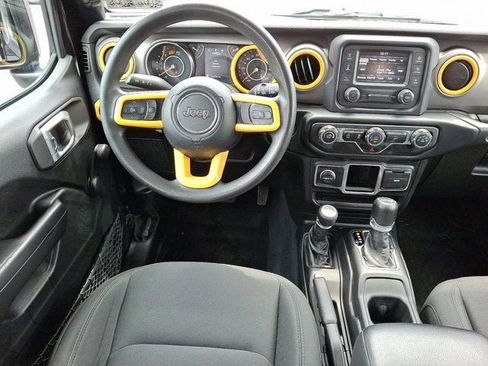 Used 2020 Jeep Wrangler Unlimited Sport image 14