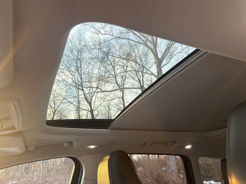 Used 2013 Ford Escape SEL image 41