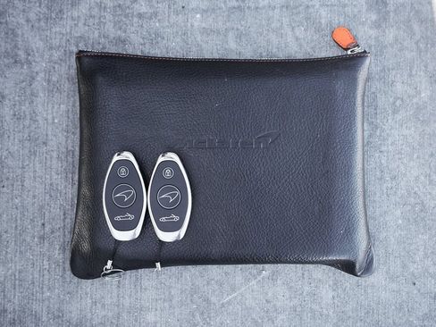 Used 2021 McLaren Elva image 81