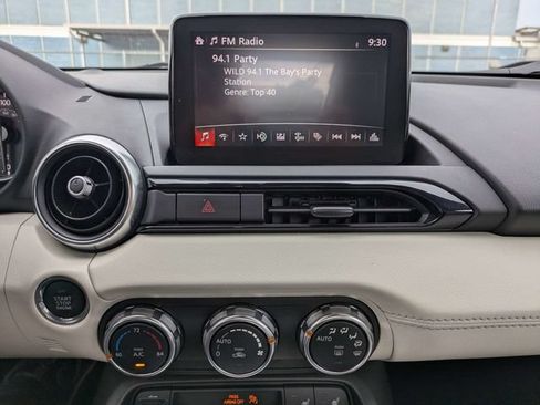 Used 2021 MAZDA MX-5 Miata RF Grand Touring RWD image 14