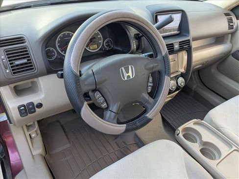 Used 2005 Honda CR-V EX image 10