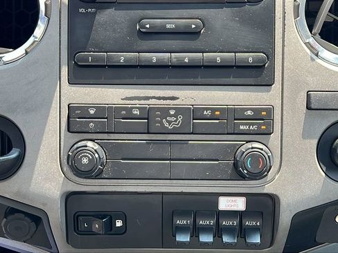 Used 2017 Ford F650 2WD Regular Cab Super Duty image 23