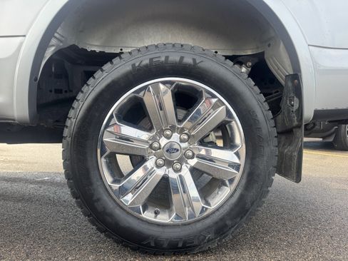 Used 2020 Ford F150 Lariat w/ Equipment Group 502A Luxury image 19