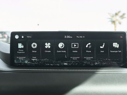 Used 2024 Genesis GV80 2.5T image 51