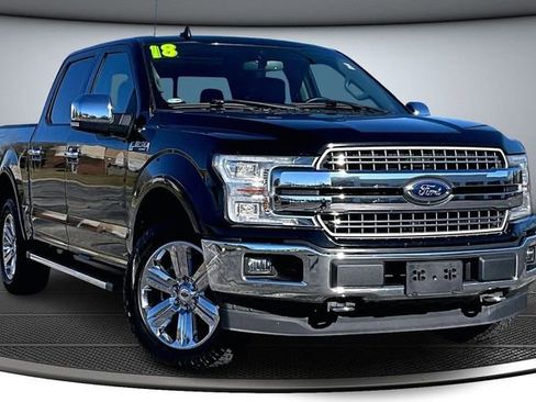 Used 2018 Ford F150 Lariat w/ Equipment Group 502A Luxury image 3