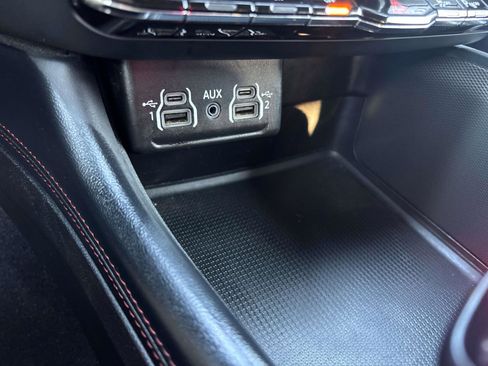 Used 2024 Dodge Durango GT image 32