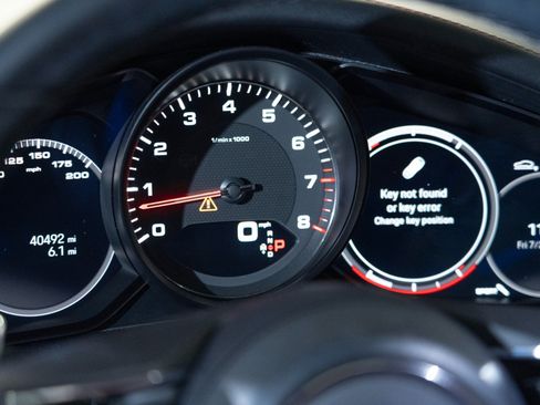Certified 2022 Porsche Panamera 4S AWD/4WD image 19