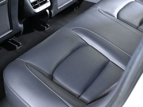 Used 2021 Tesla Model 3 Standard Range Plus image 23