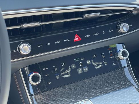 New 2026 Genesis GV70 3.5T Sport Prestige AWD/4WD image 11
