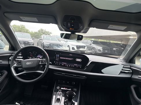 Used 2025 Audi A5 2.0T Premium w/ Convenience Package AWD/4WD image 19