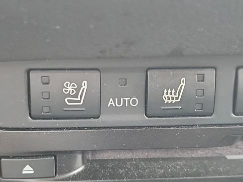 Used 2021 Lexus ES 350 w/ Premium Package image 11