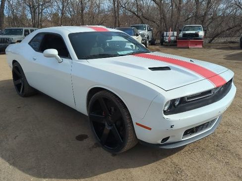 Used 2015 Dodge Challenger SXT w/ Sound Group image 2