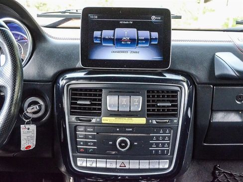 Used 2018 Mercedes-Benz G 63 AMG 4MATIC image 17