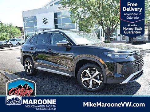New 2025 Volkswagen Tiguan SE image 1