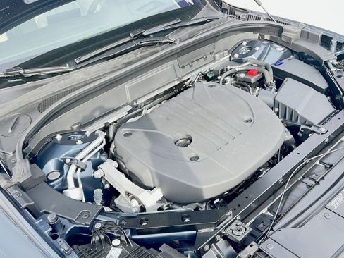 New 2026 Volvo XC60 B5 Ultra w/ Climate Package image 27