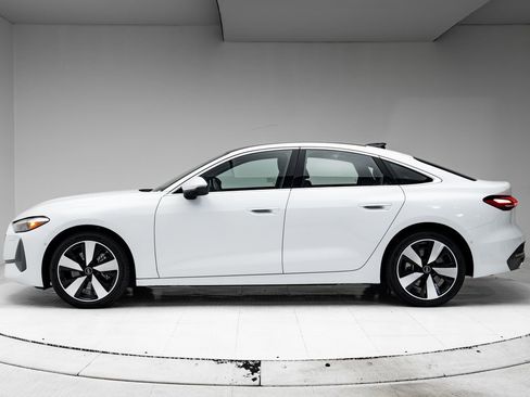 Certified 2025 Audi A5 2.0T Premium w/ Convenience Package AWD/4WD image 2