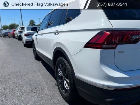 Used 2022 Volkswagen Tiguan SE FWD image 8