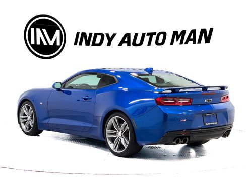 Used 2018 Chevrolet Camaro SS RWD image 6