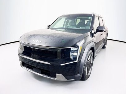 New 2026 Kia EV9 Wind