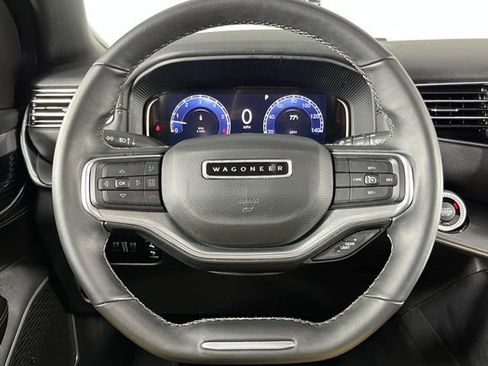Used 2022 Jeep Wagoneer Series I AWD/4WD image 16
