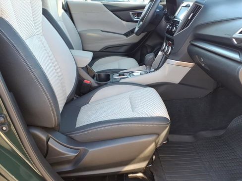Certified 2023 Subaru Forester Premium image 10