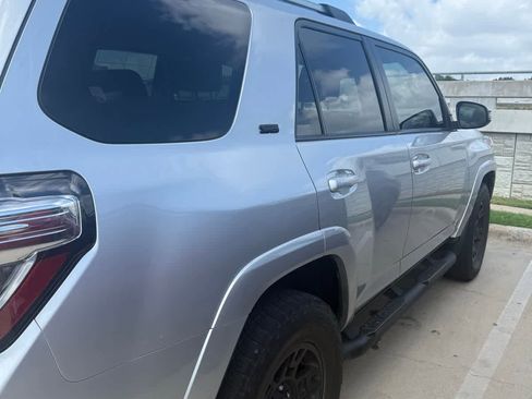 Used 2023 Toyota 4Runner SR5 Premium w/ Moonroof Package RWD image 6