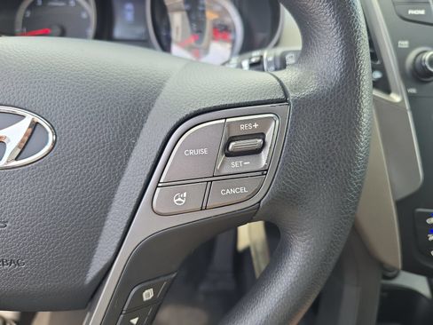 Used 2016 Hyundai Santa Fe Sport FWD image 21