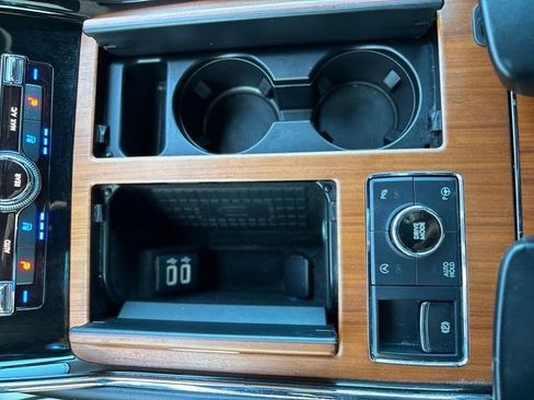 Used 2019 Lincoln Navigator Reserve w/ Cargo Package image 35