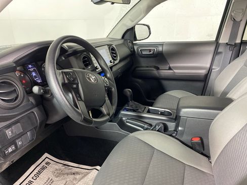 Used 2022 Toyota Tacoma SR image 12