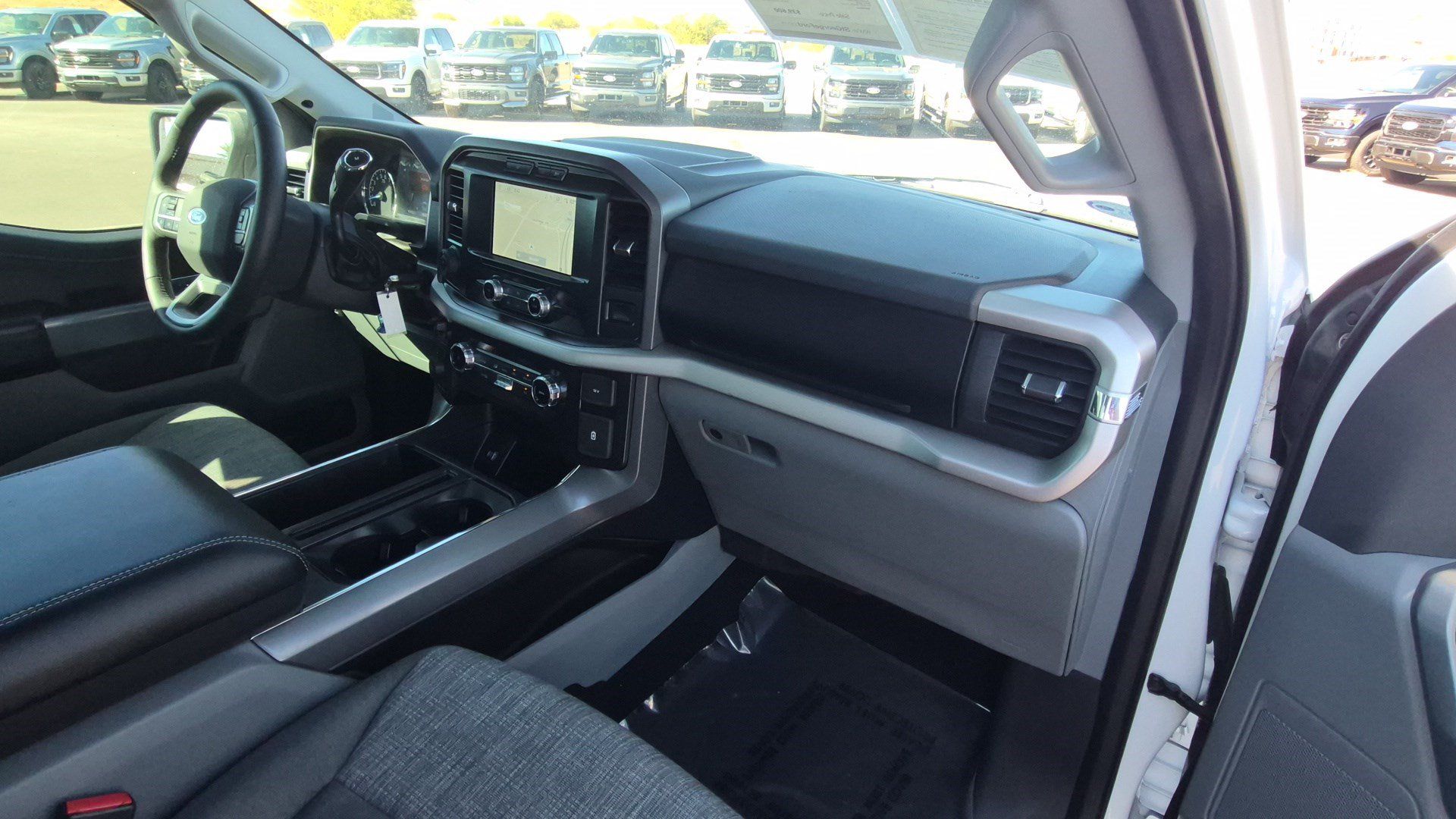 Used 2022 Ford F150 XLT w/ Equipment Group 301A Mid AWD/4WD image 30