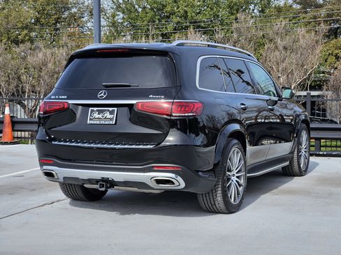 Used 2021 Mercedes-Benz GLS 580 4MATIC image 8