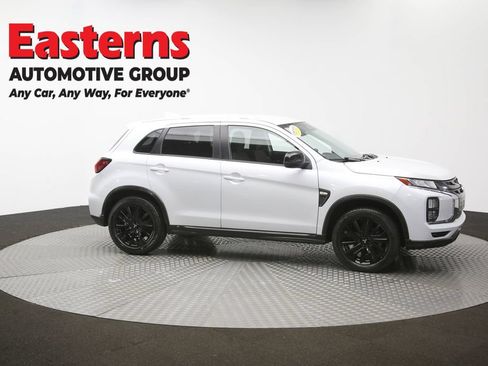 Used 2023 Mitsubishi Outlander Sport LE AWD/4WD image 47