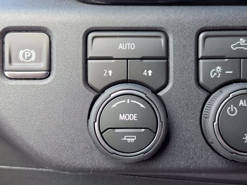 New 2026 Chevrolet Silverado 1500 LT AWD/4WD image 28