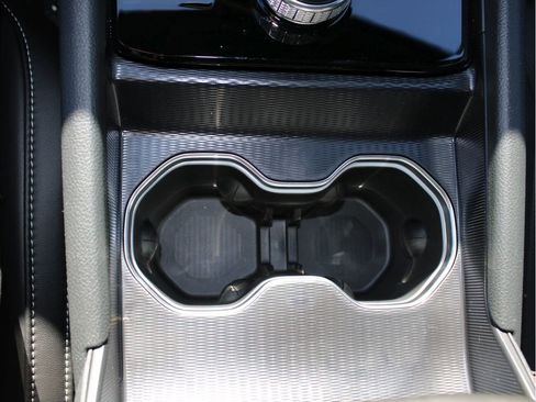 New 2025 Jeep Grand Cherokee Limited w/ Luxury Tech Group II image 22