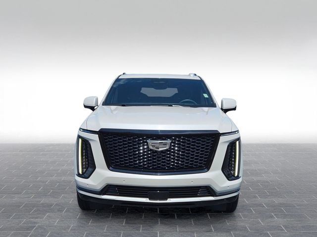 Used 2025 Cadillac Escalade ESV Sport w/ LPO, ONYX Package AWD/4WD image 2