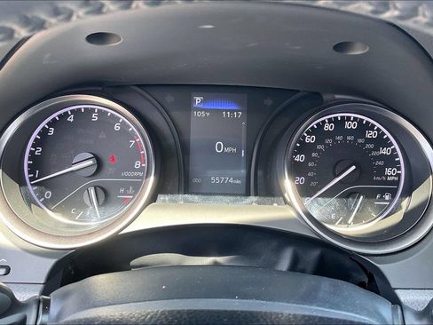 Used 2023 Toyota Camry SE FWD image 13